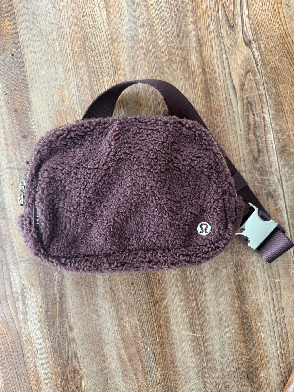 Lululemon Sherpa Belt Bag in Chocolate Brown w/Gold Hardware